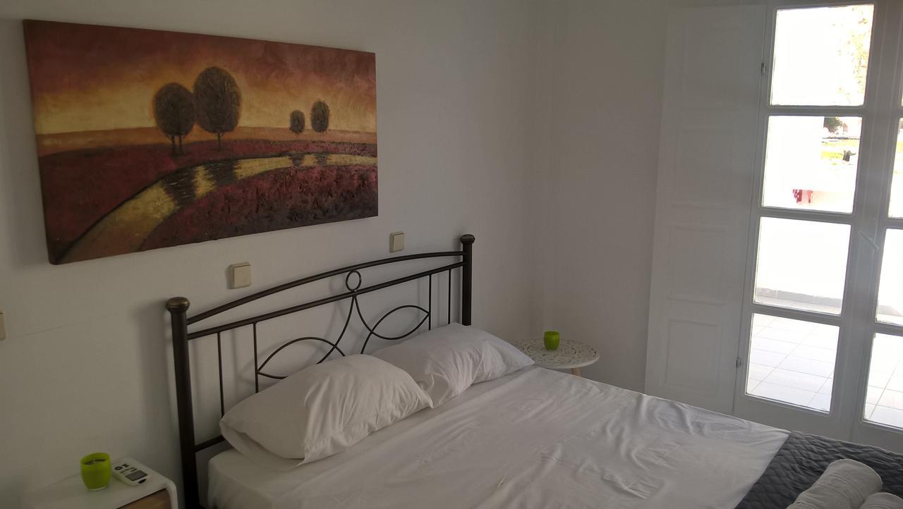 Three Harites Aparthotel Perissa  Luaran gambar